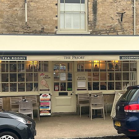 Priory Tearooms Burford With Rooms Eksteriør billede